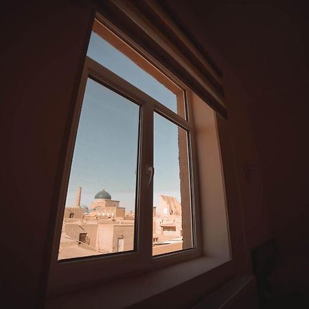 Oqilanur Guest House ヒヴァ エクステリア 写真