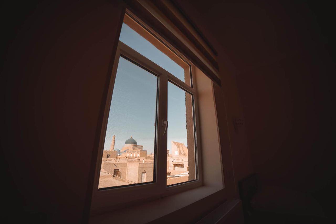 Oqilanur Guest House ヒヴァ エクステリア 写真